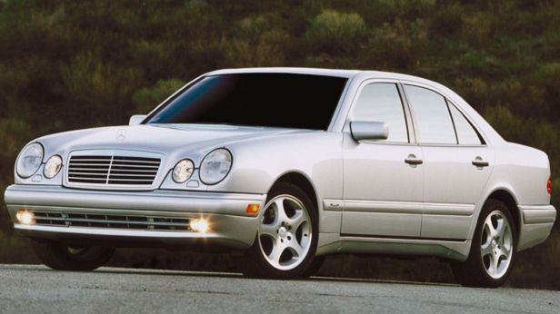Mercedes-Benz E-Class W210