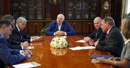 Polacy na liście uwolnionych przez reżim. Są już na Litwie