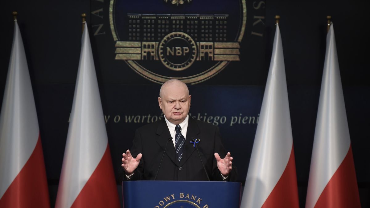 Prezes NBP Adam Glapiński chce za pomocą stóp procentowych stłamsić inflację