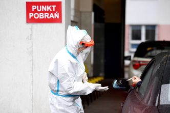 Dodatki i płatna kwarantanna. Rząd dosypie do pensji lekarzy, ale będą też kontrole