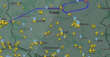 Natowski AWACS nad Polską. NATO01 w powietrzu pomiędzy Toruniem i Ełkiem