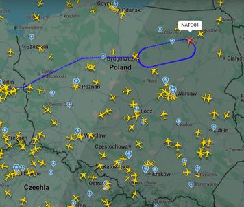 Natowski AWACS nad Polską. NATO01 w powietrzu pomiędzy Toruniem i Ełkiem