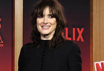 Zapozowała z ukochanym na premierze. "Myślał, że jestem Millą Jovovich"