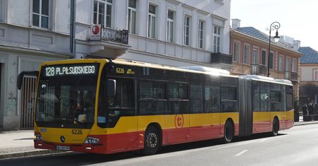 Warszawa. W Wielkanoc czekają nas zmiany w komunikacji miejskiej