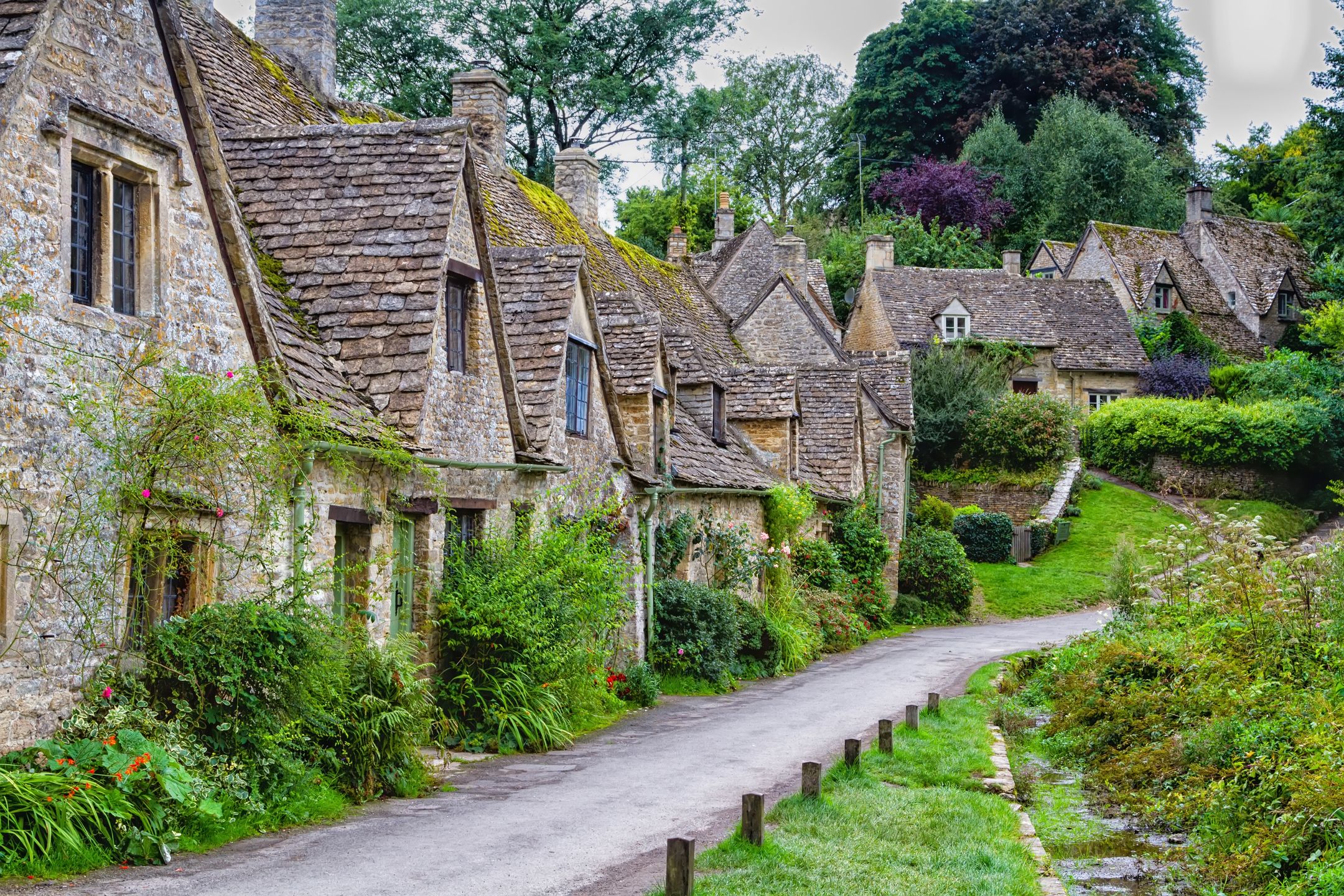 Bibury sielankowe jest głównie na zdjęciach