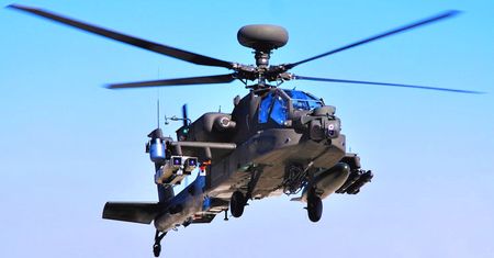 Pocisk Spike NLOS. Apache zniszczy cel odległy nawet o 32 km