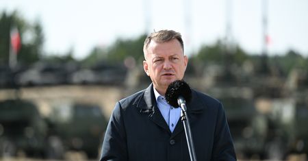 Narada ministrów obrony. Błaszczaka nie było. "Kompletny upadek"
