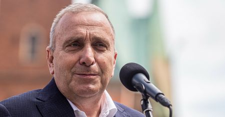 TK ma prawo do oceny prawa europejskiego? "Tak grzmiał Schetyna"