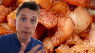 Gastrolog bije na alarm. Ten popularny produkt warto wykreślić z menu