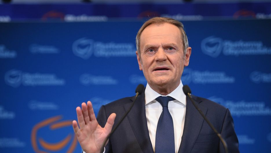 Tusk do Morawieckiego: Czy wyście tam powariowali?! 