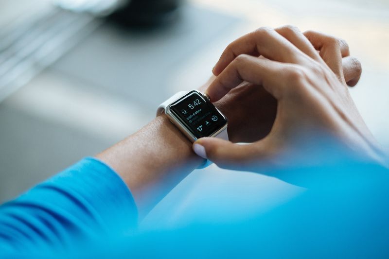 Zdalna opieka lekarska - smartwatch