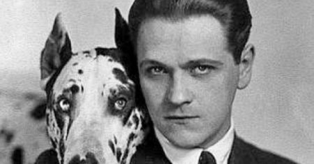 Eugeniusz Bodo zmarł 77 lat temu. Sprawdź, czy znasz jego filmy