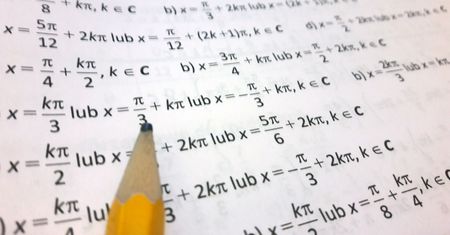Pracy domowa z matematyki 7-latki. Wykładowca nie dał rady jej rozwiązać