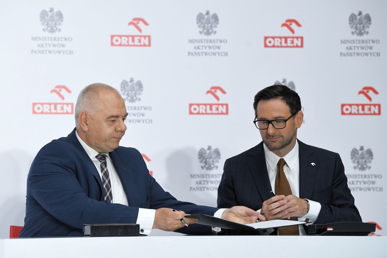 Przejęcie nie fuzja. Przy połączeniu Orlen wyda, a Lotos straci miliardy 