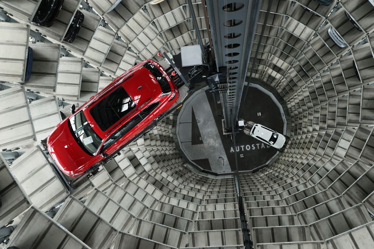 Nowe auta będą tańsze? Eksperci prognozują kolejny rekord sprzedaży w 2026 r.