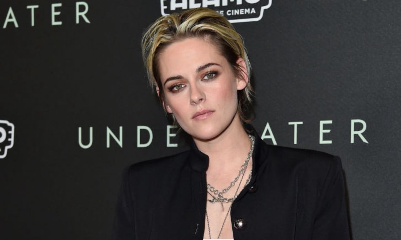 Kristen Stewart była chora w lutym? Koleżanka z planu przypadkowo się wygadała