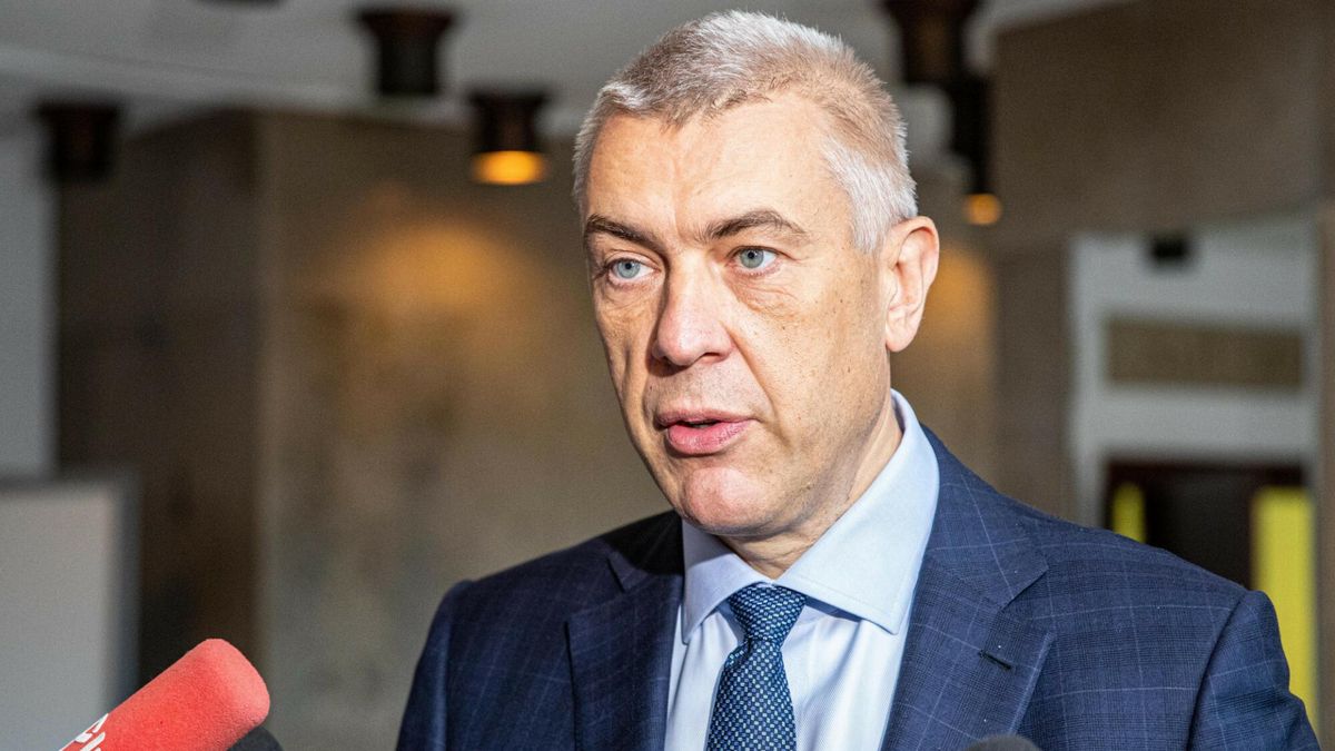 Córkę Romana Giertycha czeka poważna operacja. Były wicepremier RP i jego żona proszą o modlitwę