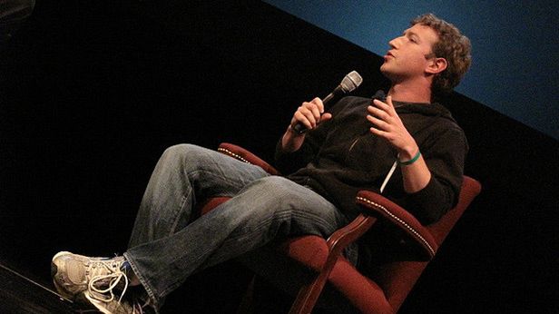 Wszyscy używamy poczty Facebooka? Serwis pozmieniał nam adresy mailowe 1