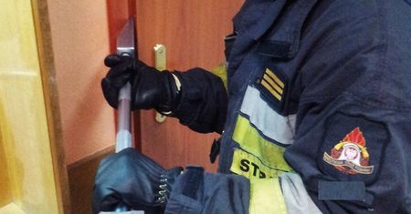 Zatrzymany ranił policjantkę w twarz - w odpowiedzi padły strzały