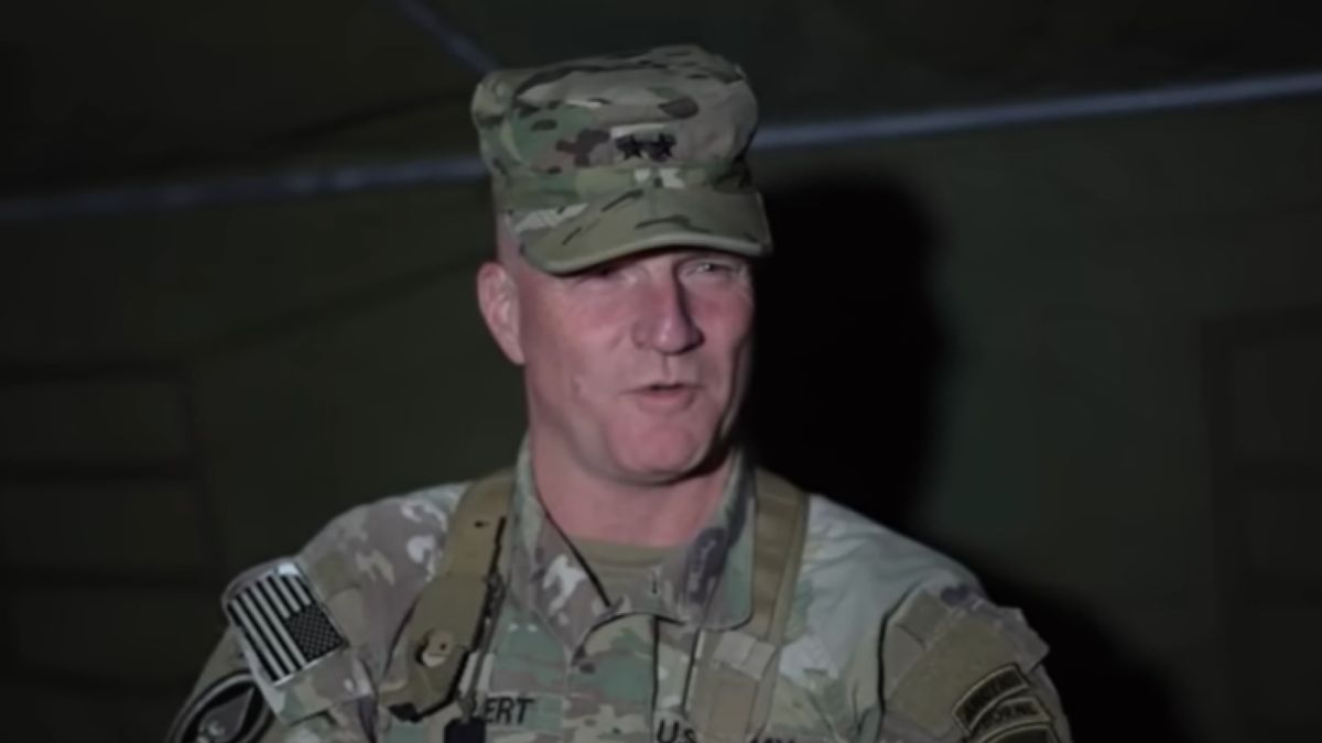 Generał major Joseph Hilbert, dowódca US Army na Alasce 