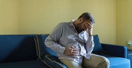 Maska brzuszna zawału. Sygnał, że mogło dojść do martwicy w sercu