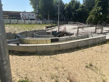 Międzyzdroje: Budują pawilony gastronomiczne... a przynajmniej taki jest plan