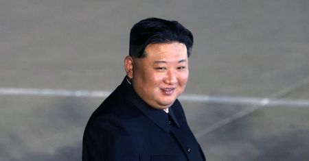 Tysiące statków w portach. Tak reżim w Korei zarabia na węglu