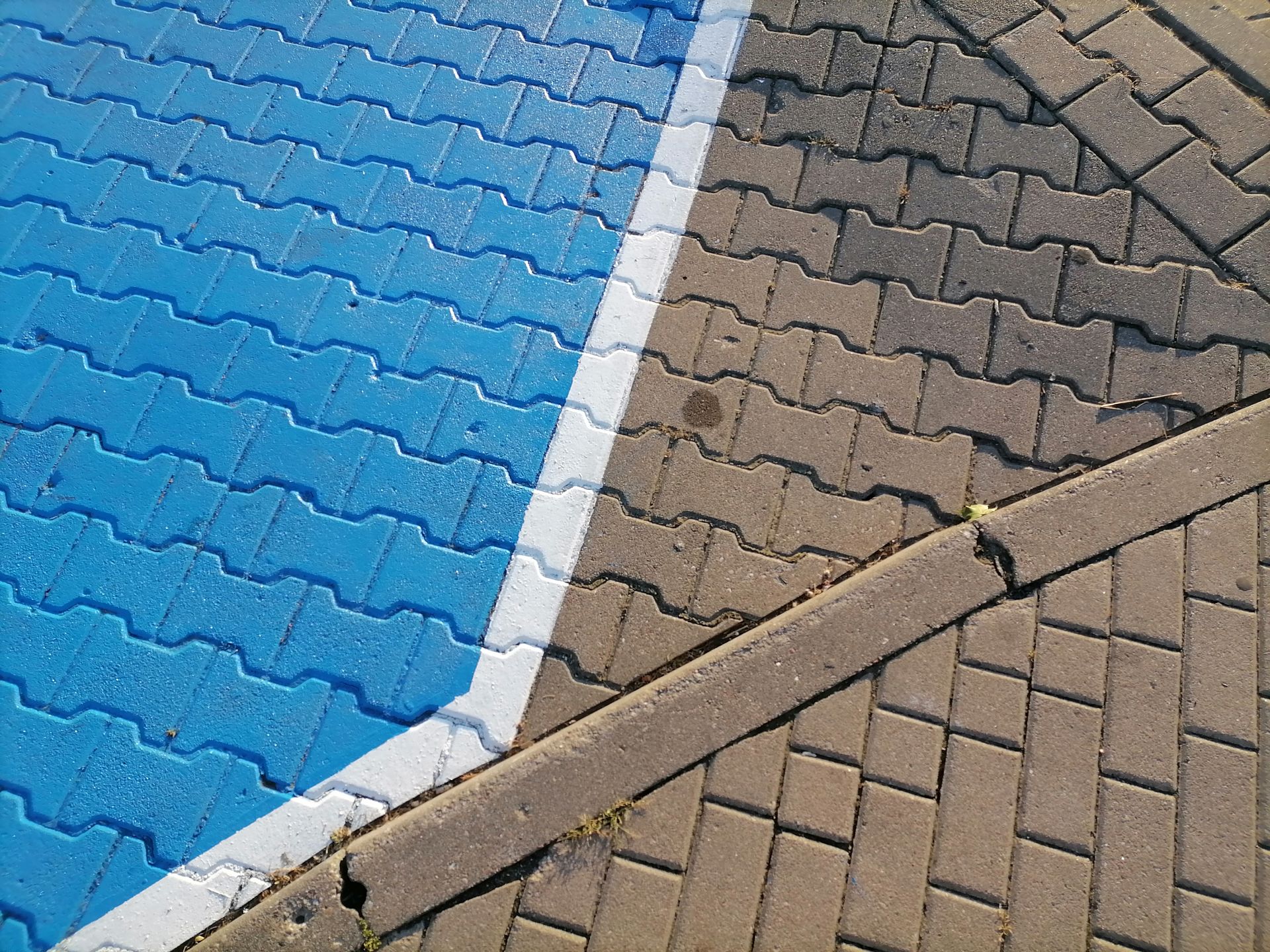 Huawei P40 lite E: test taniego chińczyka bez aplikacji Google 16