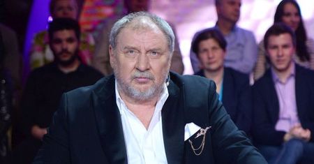 Grabowski wyrzucił z domu chorą żonę?