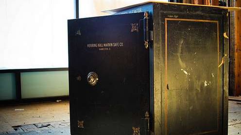 Twój domowy adres i telefon nie są bezpieczne na Facebooku. Sprawdź dlaczego 1