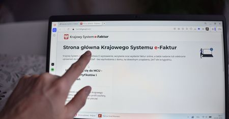 Fałszywe faktury w nowym systemie nie przejdą. Resort ostrzega