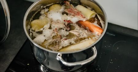 Nie ma gorszego mięsa na rosół. Lepiej zrezygnuj