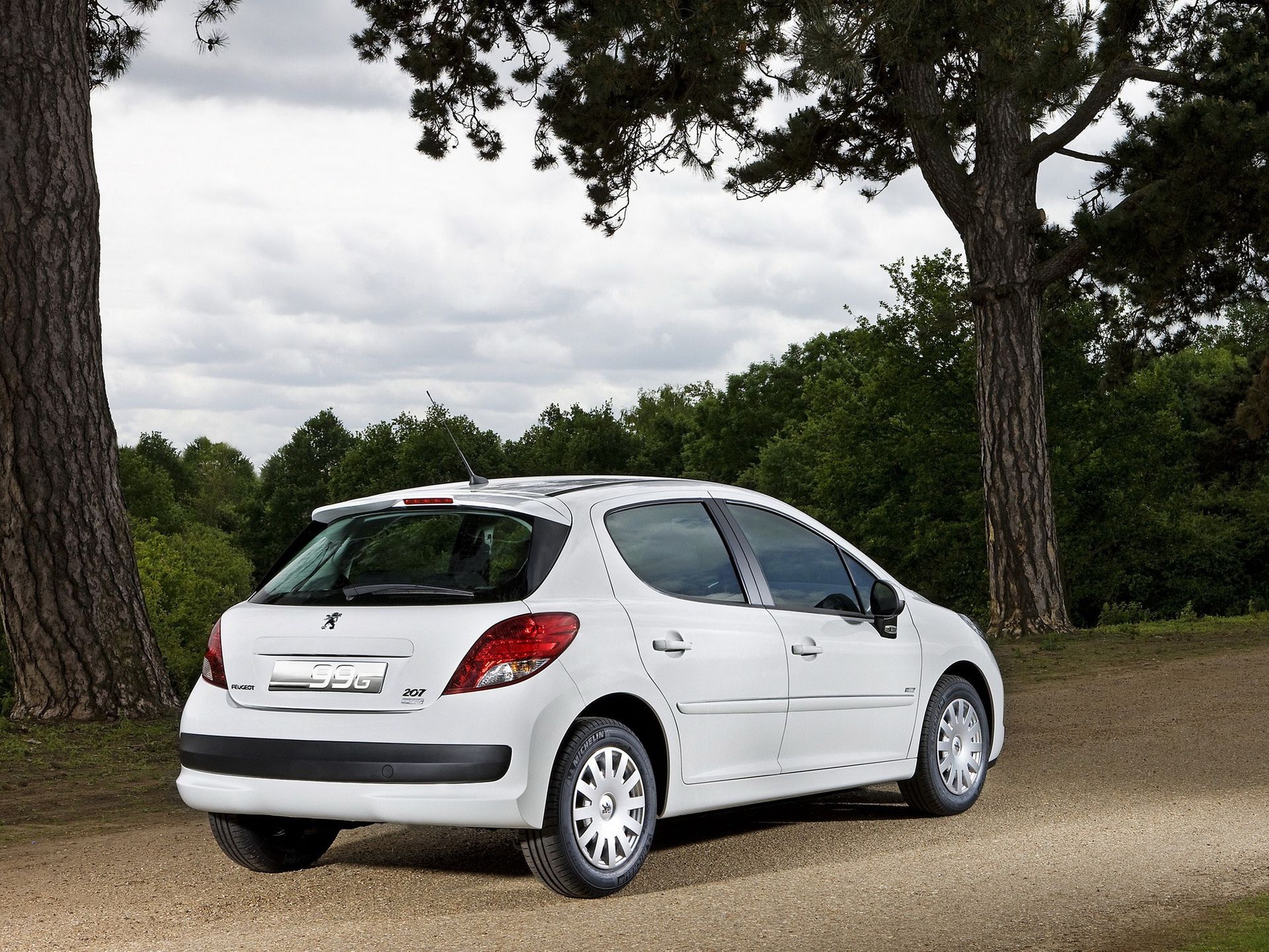 Peugeot 207 4