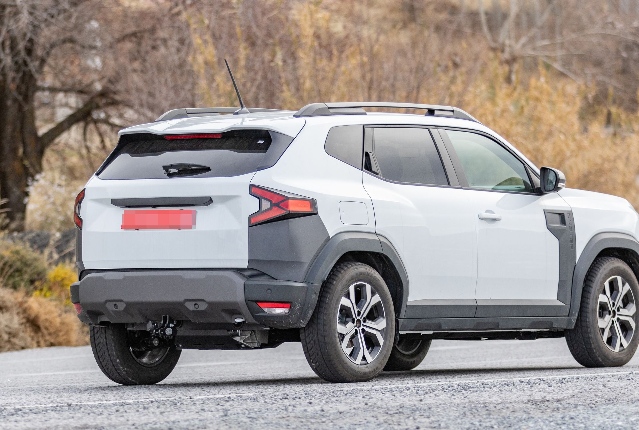 Dacia Duster e-4WD