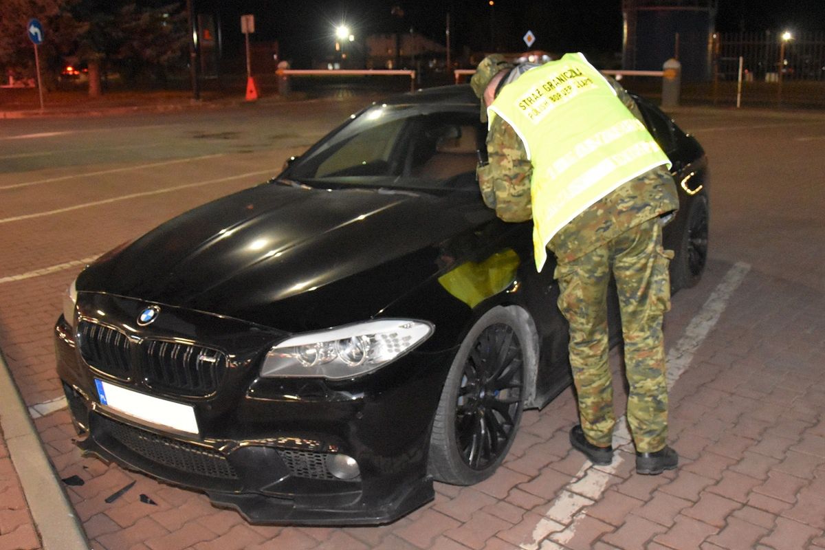 Rosjanie zalegalizują auta kradzione w Polsce. Złodzieje się cieszą