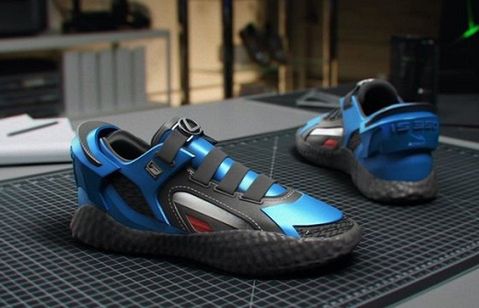 Lexus wkracza w kulturę sneakerheadów dzięki butom inspirowanym samochodem