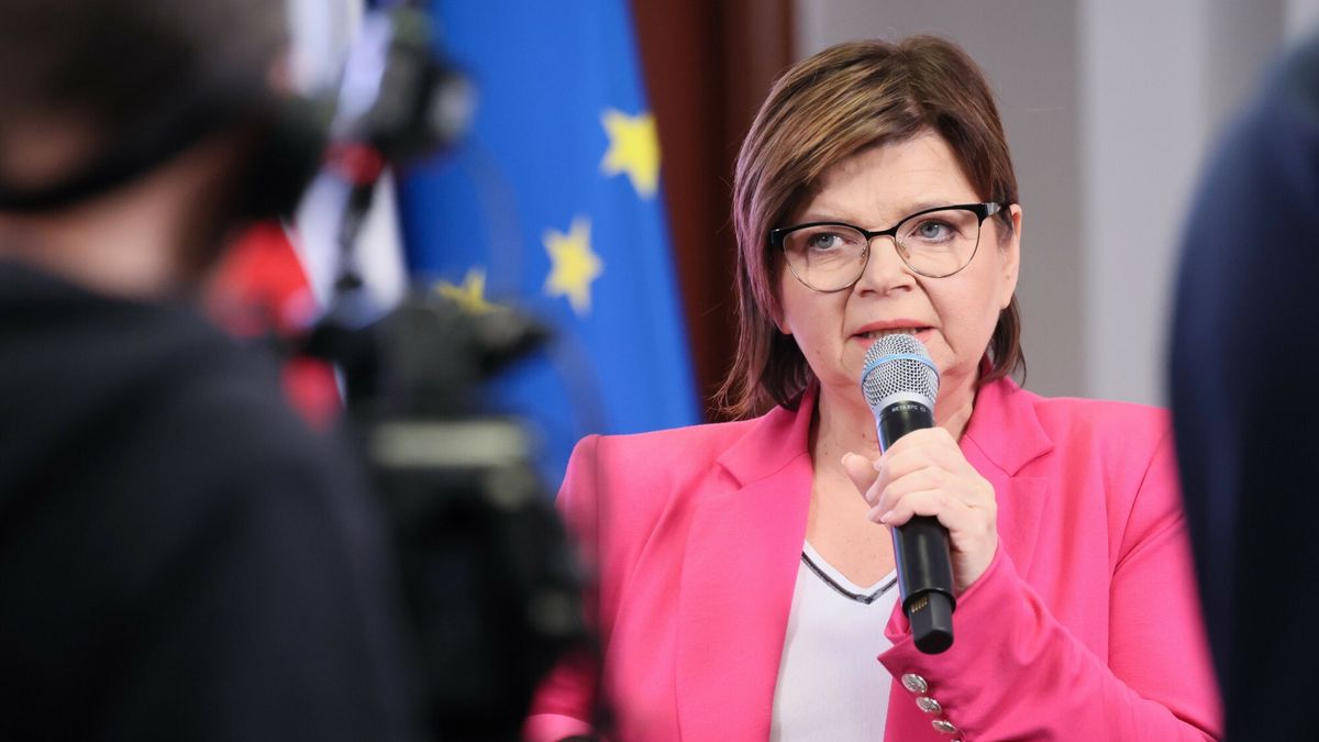 Minister zdrowia Izabela Leszczyna