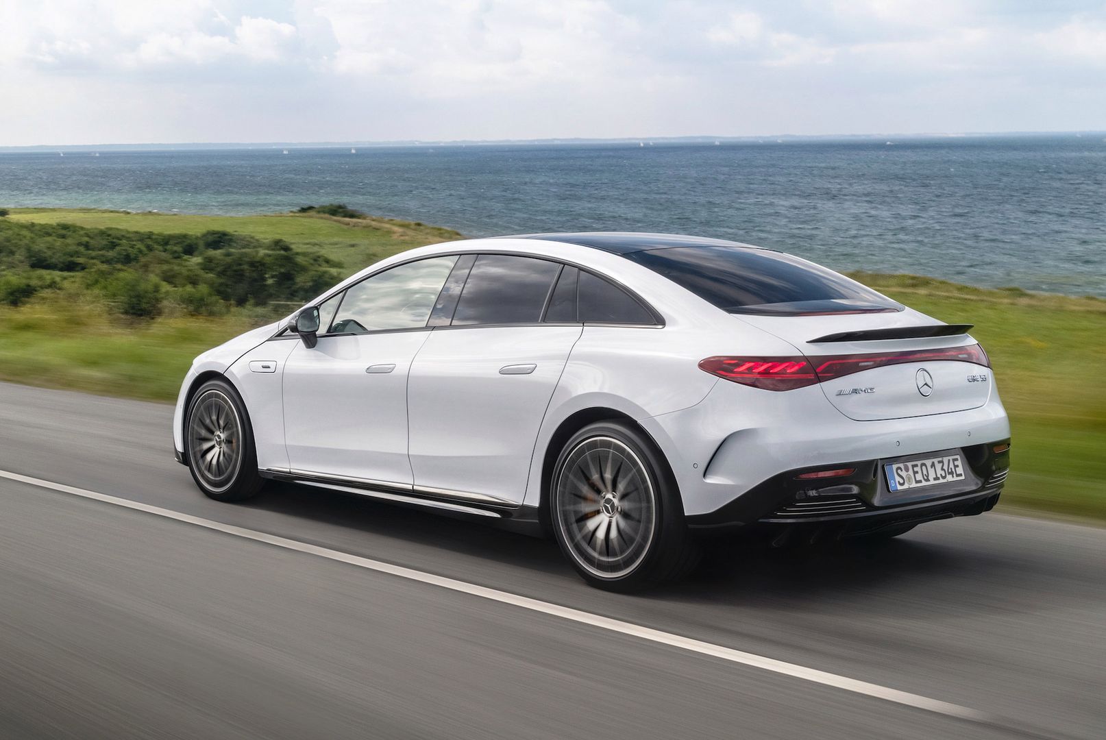 Mercedes-AMG EQE 53 4MATIC+