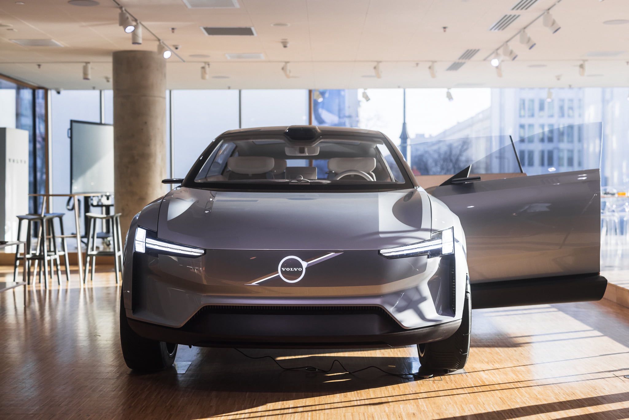 Volvo Recharge Concept