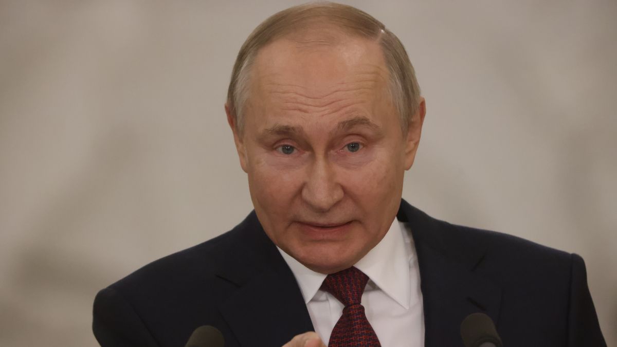 Putin Holds State Council Meeting
MOSCOW, RUSSIA - DECEMBER 22 (RUSSIA OUT) Russian President Vladimir Putin gestures during his briefing after the State Council meeting at the Grand Kremlin Palace, on December 22, 2022 in Moscow, Russia. Putin called ministers and governors for the annual meeting of the State Council on Youth Policy. (Photo by Contributor/Getty Images)
Contributor