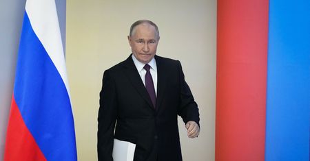"Czy oni nie rozumieją?". Putin odpowiada na propozycję Macrona