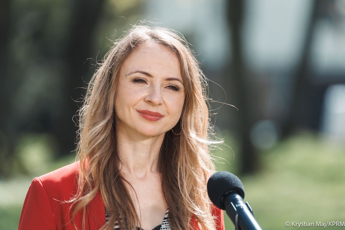 Ministerstwo chce rewolucji w płacach. "Wprowadzimy zasadę jawności wynagrodzeń"