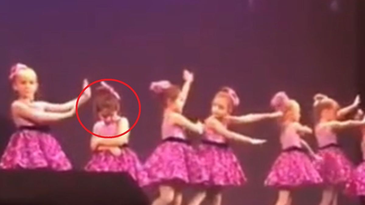 Widownia pękała ze śmiechu. "Skradła całe show"