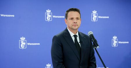 Trzaskowski reaguje na słowa Nawrockiego o aborcji. "Coś niebywałego"