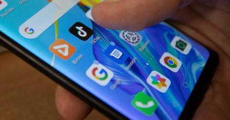 Google Sklep Play: te 4 aplikacje to wirusy. Usuń je z telefonu