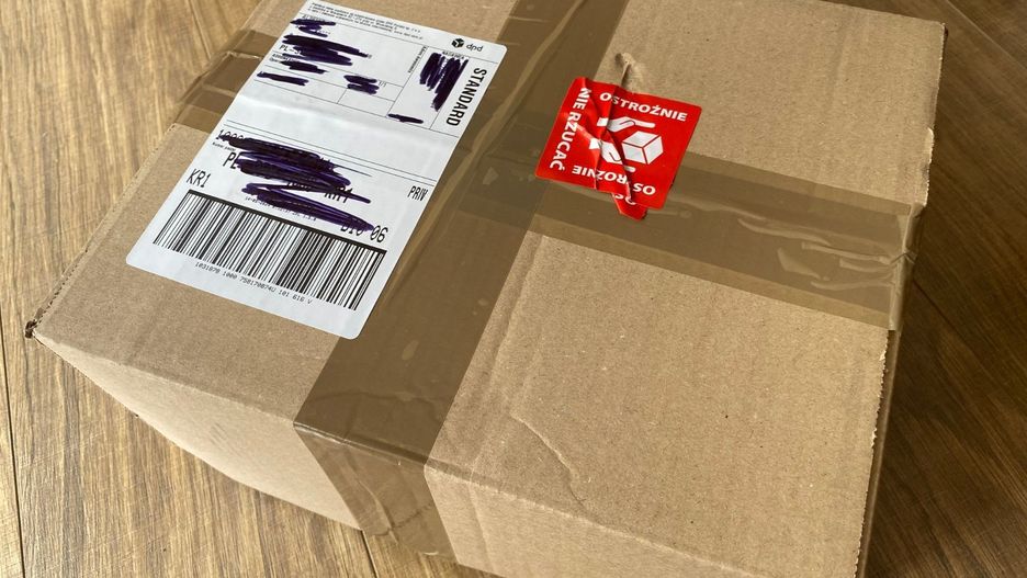 Jak usunąć dane osobowe z etykiety na paczce?