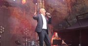 Siedlce: Koncert Walentynkowy "#Miłość" - Robert Rozmus i zespół na scenie GOK