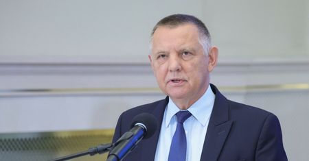"Raporty Banasia" wstępem do kampanii? Prezes NIK namawiany do startu w wyborach