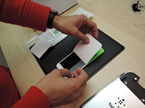 Ten sprzęt powinien znaleźć się w każdym sklepie ze smartfonami 3
