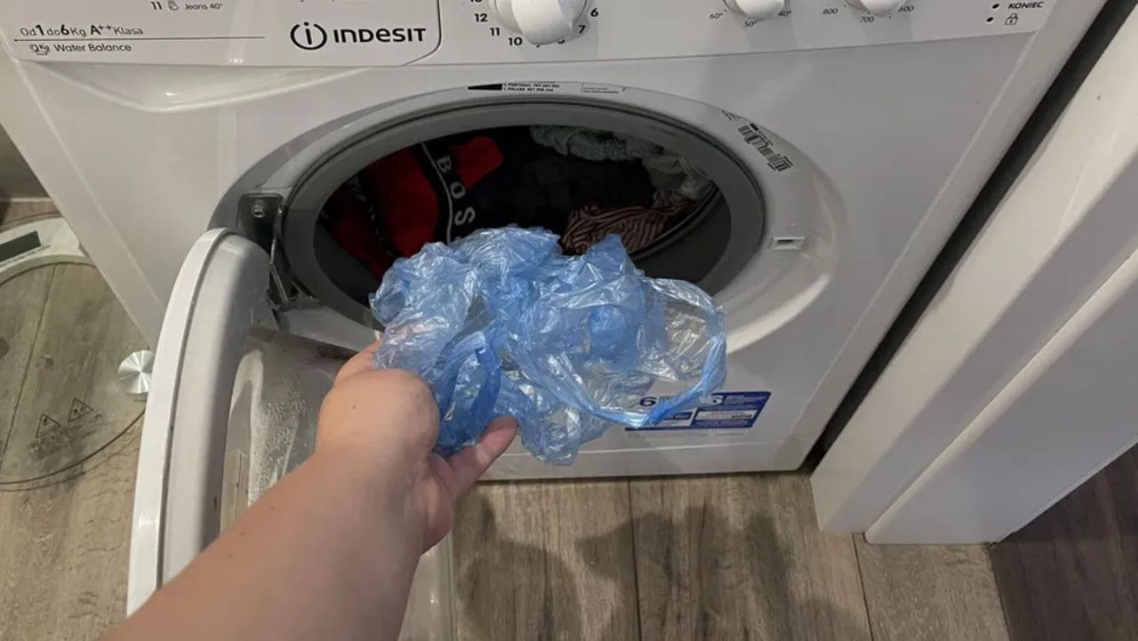 Throw a plastic bag into the washing machine and enjoy the results.